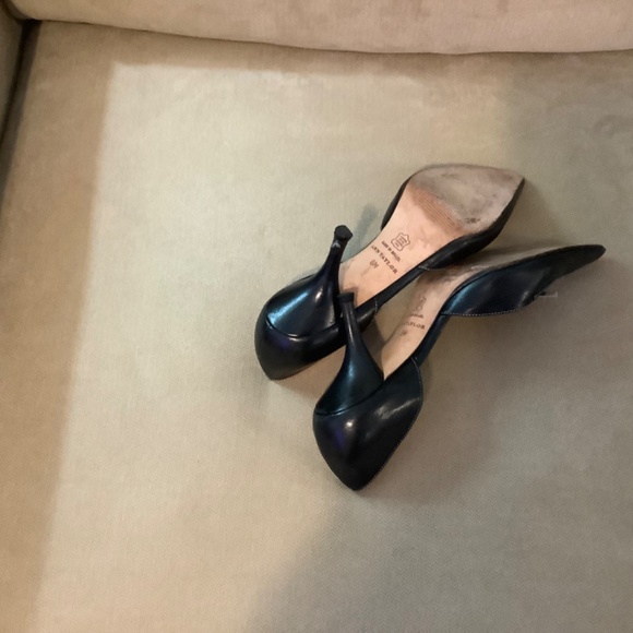 Leather Shoes - Picture 4 of 5